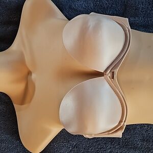 Victoria's Secret demi very sexy bra